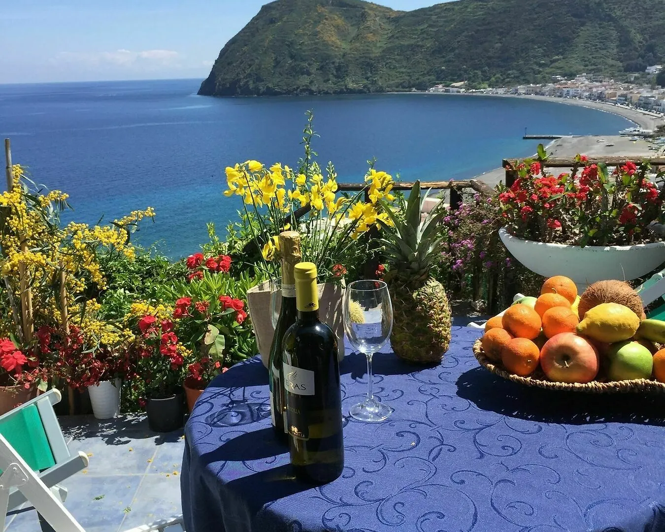 Case Mela Lipari  Italie