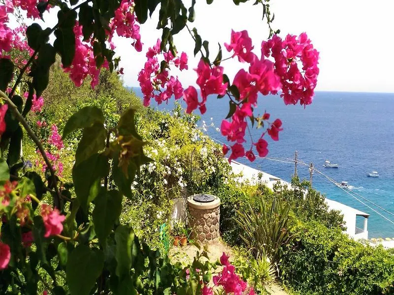 Case Mela Hotel Canneto  0*, Lipari (Isola Lipari)